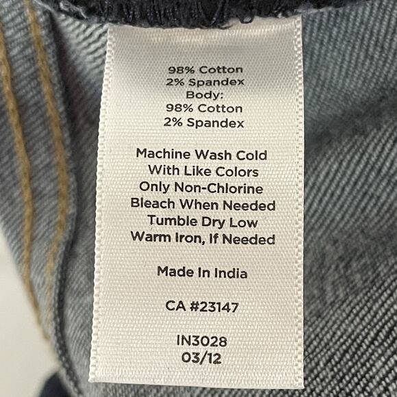 Talbots Outlet Curvy Bootcut Jeans Size 6 32” Inseam Dark Wash Denim Mid-Rise - Picture 8 of 9